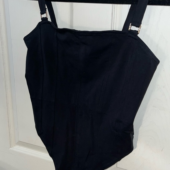 H&M black bodysuit - MEDIUM - Picture 2 of 7